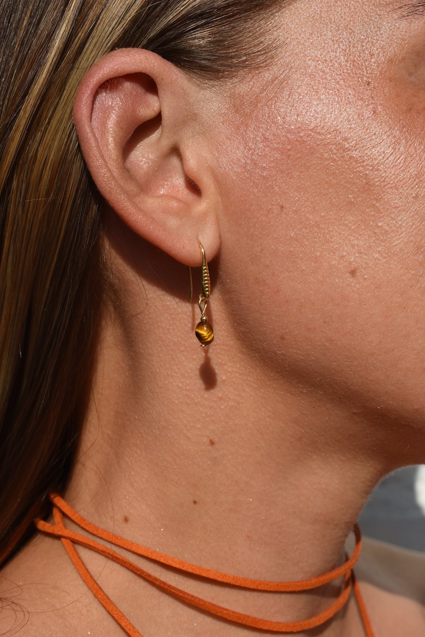 Tiger’s Eye Glow